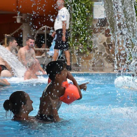 Hotel Alinalex - Paradisul Acvatic